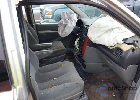 2005 Chrysler Town & Country from USA, damaged, VIN 1C4GP45R25B282534